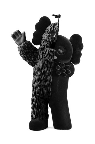 KACHAMUKKU Black figure by Kaws, produced by Medicom Toy. Front view.