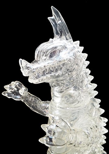 Kaiju Axron - Clear Max Toy Club Exclusive figure by Mark Nagata, produced by Max Toy Co.. Detail view.