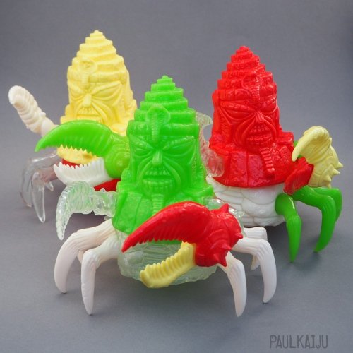 King Jinx - Mixed Parts figure by Paul Kaiju. Front view.