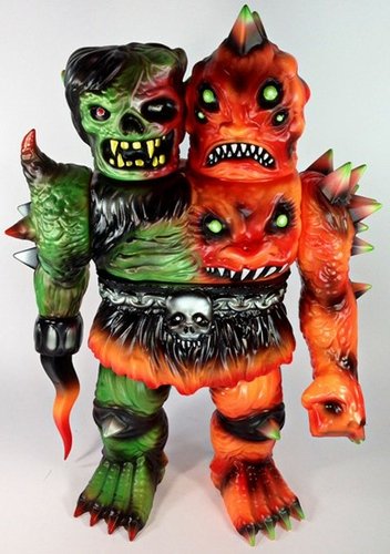 Krawluss figure by Skinner, produced by Mutant Vinyl Hardcore. Front view.