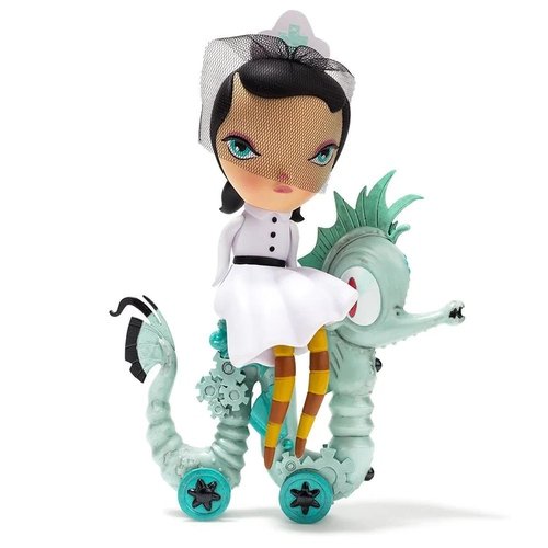 Lucy Curious & Neptune WHITE (LIMITED EDITION OF 200) figure by Kathie Olivas & Brandt Peters, produced by Kidrobot. Front view.