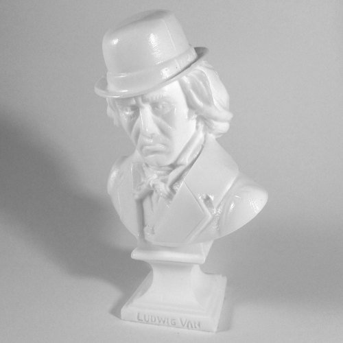 Ludwig Von Milk Plus Edition figure by Frank Kozik. Front view.