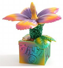 Mammoth Flower (マンモスフラワー) figure by Yuji Nishimura, produced by M1Go. Side view.