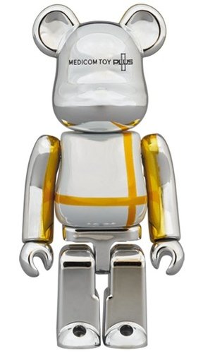 MEDICOM TOY PLUS SILVER CHROME Ver. BE@RBRICK 100% figure, produced by Medicom Toy. Front view.