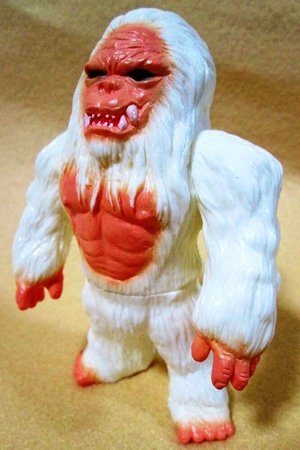 Abominable Snowman Demon of the Himalayas figure, produced by Iwa Japan. Front view.