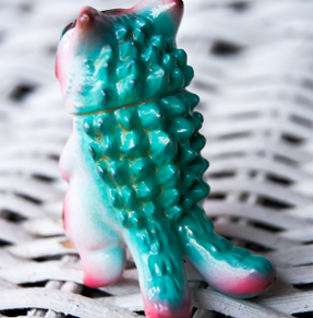 Micro Negora figure by Retrograde Works. Back view.