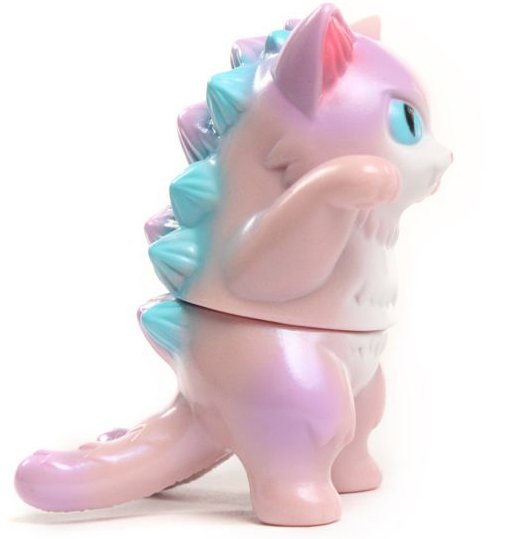 Migora - Snow Purple figure by Konatsu, produced by Konatsuya. Side view.