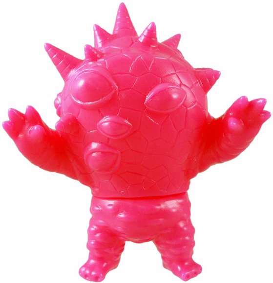 Mini Eyezon - Unpainted Pink figure by Mark Nagata, produced by Max Toy Co.. Front view.