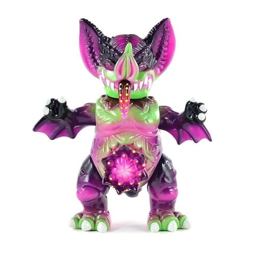 Mini Mockbat (Shifty Toys) figure by Shifty Toys, produced by Unbox Industries. Front view.
