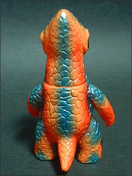 Mini Zagoran Blue/Orange figure by Gargamel, produced by Gargamel. Back view.