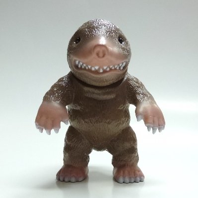 Mogudon (モグドン) - OG figure by Noriya Takeyama, produced by Takepico. Front view.