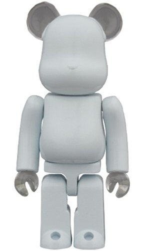 Name. BE@RBRICK 100% figure, produced by Medicom Toy. Front view.