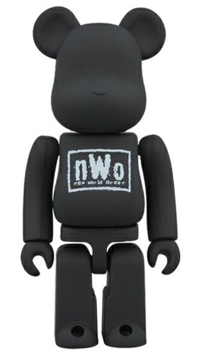 n.W.o. BE@RBRICK figure, produced by Medicom Toy. Front view.