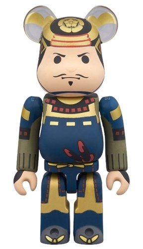 Oda Nobunaga BE@RBRICK figure, produced by Medicom Toy. Front view.