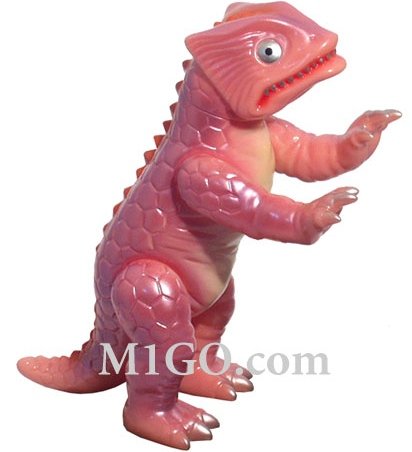 Peter (ピーター) figure by Yuji Nishimura, produced by M1Go. Front view.