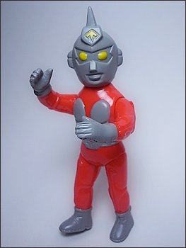 Thrashman (スラッシュマン) figure by Butanohana, produced by Gargamel. Front view.