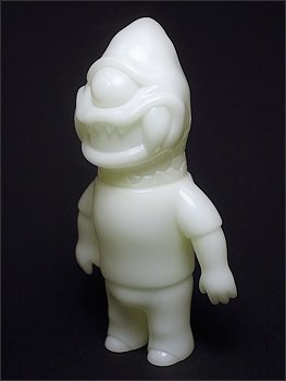 Zagarad - Dai Rakugaki Matsuri figure by Gargamel X Le Merde, produced by Gargamel. Side view.
