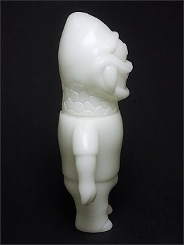 Zagarad - Dai Rakugaki Matsuri figure by Gargamel X Le Merde, produced by Gargamel. Side view.