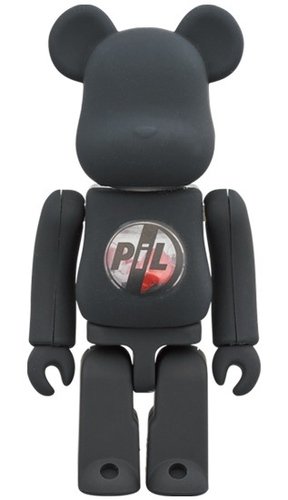 PiL BE@RBRICK 100％ figure, produced by Medicom Toy. Front view.