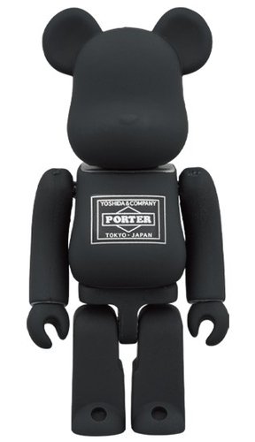 PORTER BLACK SILVER BE@RBRICK 100% figure, produced by Medicom Toy. Front view.