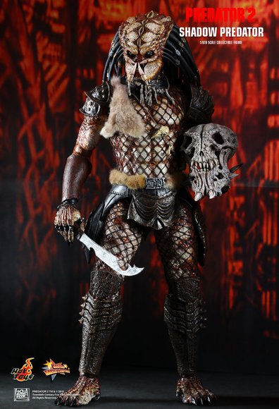 Predator 2 - Shadow Predator figure by Joseph Tsang, produced by Hot Toys. Front view.