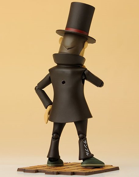 Professor Layton figure, produced by Kaiyodo. Back view.