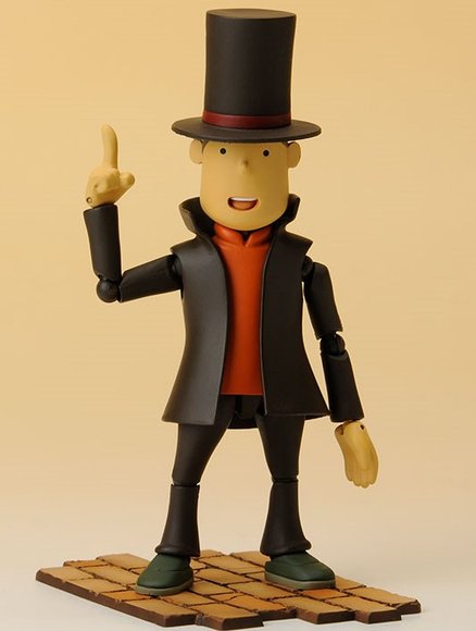 Professor Layton figure, produced by Kaiyodo. Front view.