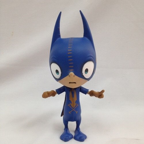 Ralf Bluze Azul figure by Greg Craola Simkins, produced by 3D Retro. Front view.