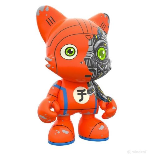 Redicchi figure by Jake Parker, produced by Superplastic. Front view.