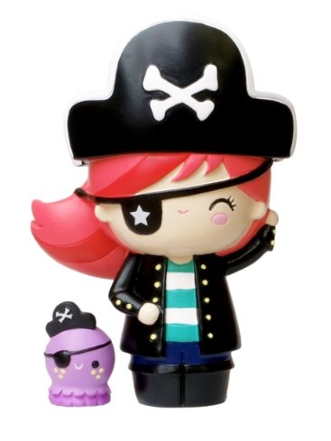 Romilly & Walter figure by Momiji, produced by Momiji. Front view.