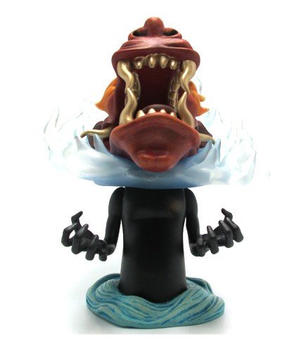 Screaming for the Sunrise  figure by Yoskay Yamamoto, produced by Munky King. Front view.