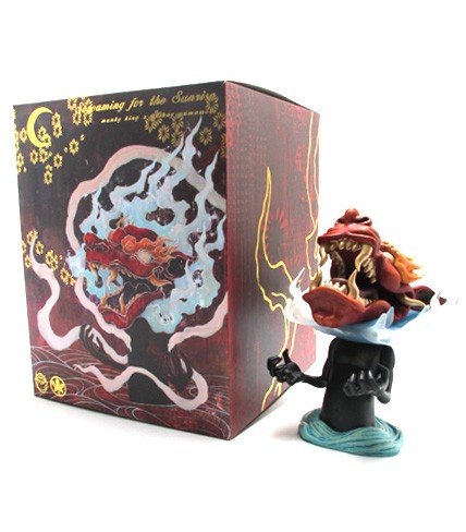 Screaming for the Sunrise  figure by Yoskay Yamamoto, produced by Munky King. Packaging.