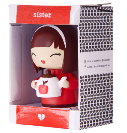 Sister figure by Momiji, produced by Momiji. Packaging.