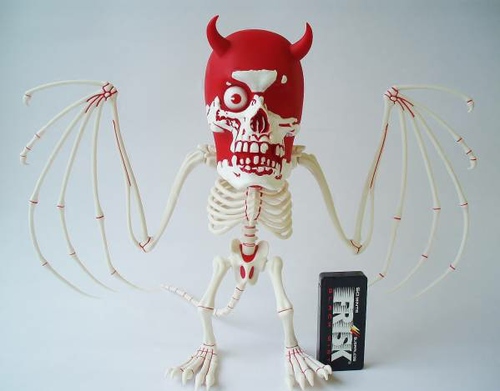 Skull Bat - VCD Special No.49 - RED