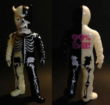 Skullman - 99% Evil (pink) figure by Balzac, produced by Secret Base. Front view.