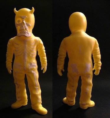 Skullman - L (made-to-order - 6 rangers set) figure by Balzac, produced by Secret Base. Front view.