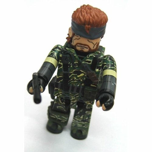 Snake Eater (Tiger Stripe) figure, produced by Medicom Toy. Front view.