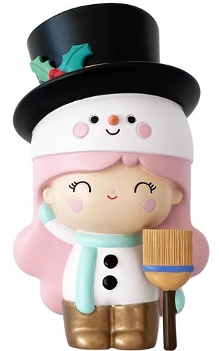 Snowphie figure by Momiji, produced by Momiji. Front view.