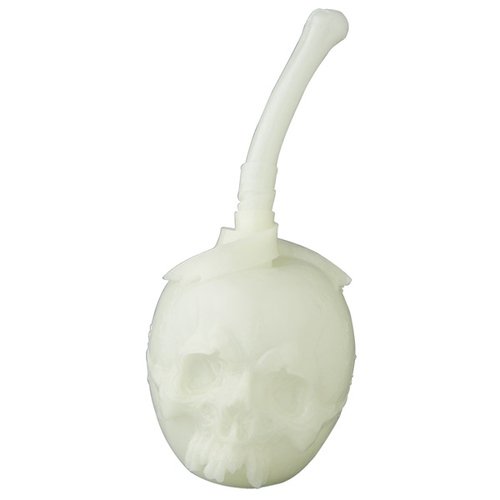 Sour (radiates with the GLO) figure by Pushead, produced by Medicom Toy. Front view.
