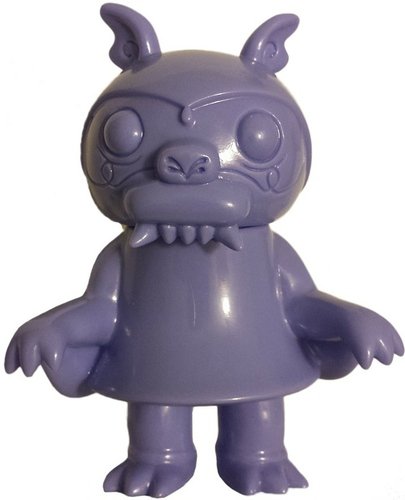 Steven the Bat - LB ´14 figure by Bwana Spoons, produced by Super7. Front view.