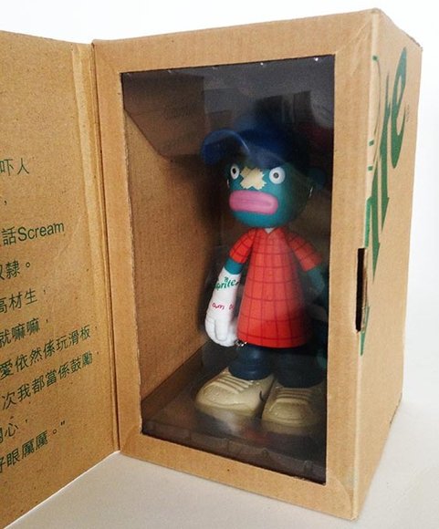 Subsonic figure by Eric So, produced by Sprite X Devilock. Packaging.