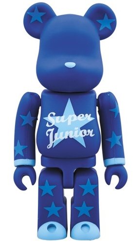 SUPER JUNIOR BE@RBRICK 100% figure, produced by Medicom Toy. Front view.
