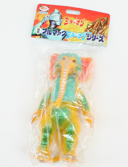 Taigon figure by Yuji Nishimura, produced by Yamanaya. Packaging.