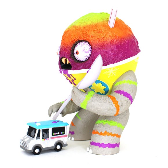 The Abominable Snow Cone: Tropical figure by Jason Limon, produced by Martian Toys. Side view.