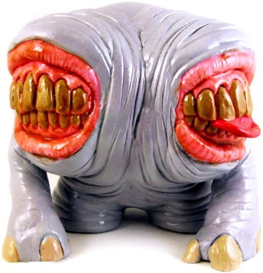 The Treature: Glutton Type figure by Motorbot. Front view.