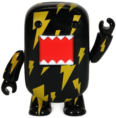 Thunderbolt Domo Qee figure by Dark Horse Comics, produced by Toy2R. Front view.