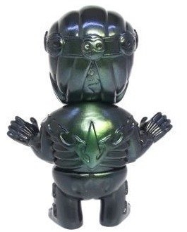 Tibe - Black / Green Metal Spray figure by Magical Design (Hideo Uchiyama) X Teddy Maker, produced by Algangu. Back view.
