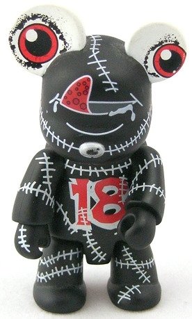 18 Black figure by Joe Lo, produced by Toy2R. Front view.