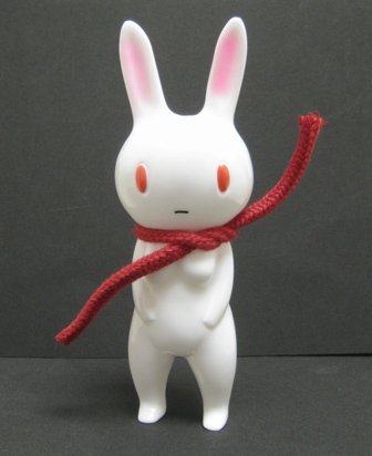 Usayo / Moonlight Rabbit - Red Scarf figure by Sunguts, produced by Sunguts. Front view.