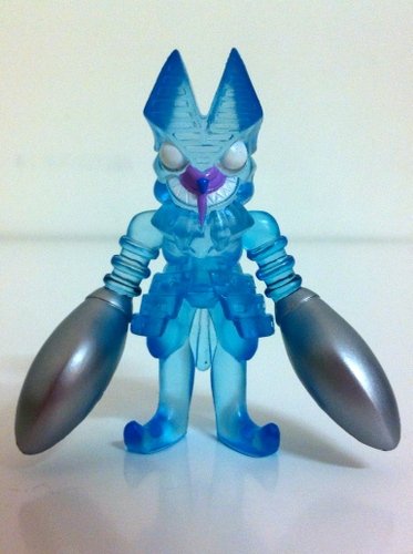 Baltan Sejin - clear blue version figure by Touma, produced by Bandai. Front view.